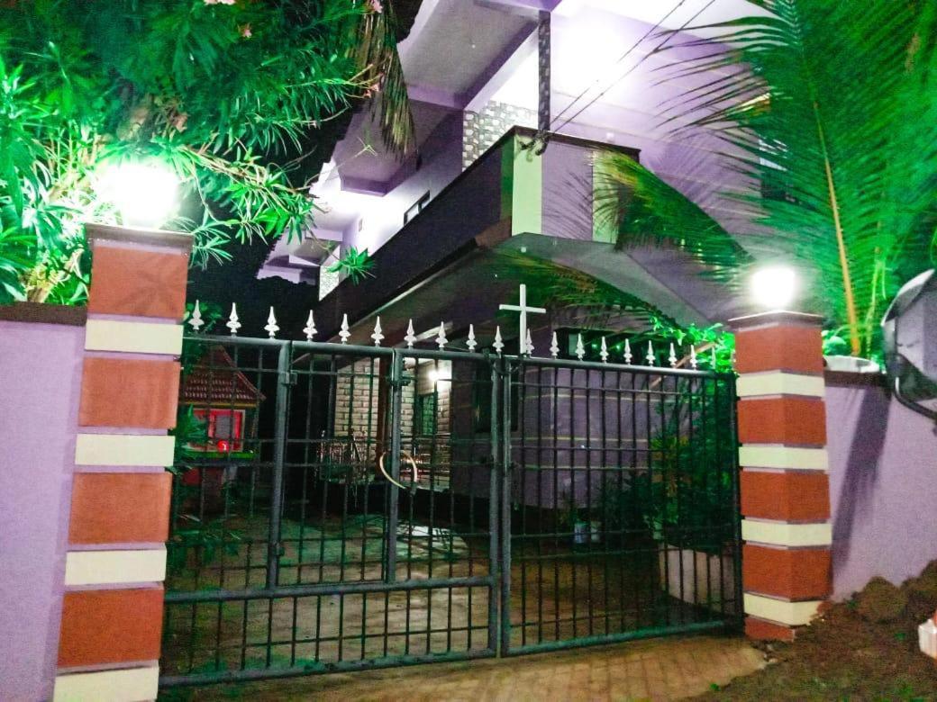 Vian Homestay Honāvar Exterior foto
